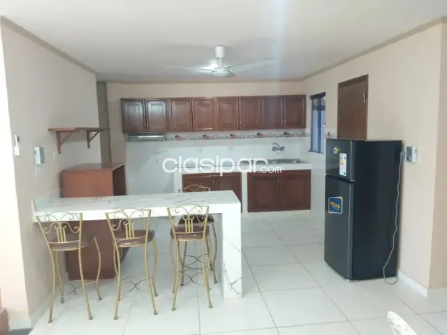 | elegante dúplex de dos habitaciones amoblado en barrio Las Lomas – Asunción, foto 4