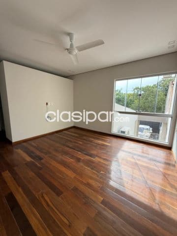 o Alquilo Casa de 360 m2 en el Barrio Mcal. López - CLHO8455642