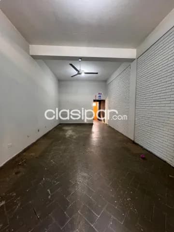 Luque salon comercial zona plaza centro, foto 5
