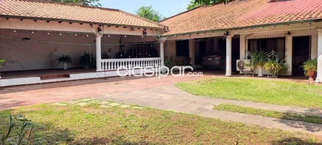 amplia Casa en esquina Centro de Luque - 830m2 4 Dorm 1 Suite, foto 4