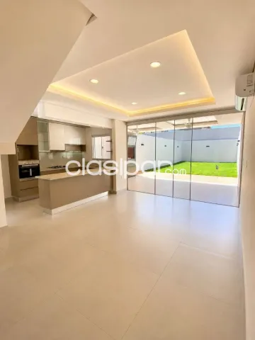 Duplex casi a estrenar zona Plaza Madero Luque - 3 dorm con pileta, foto 4