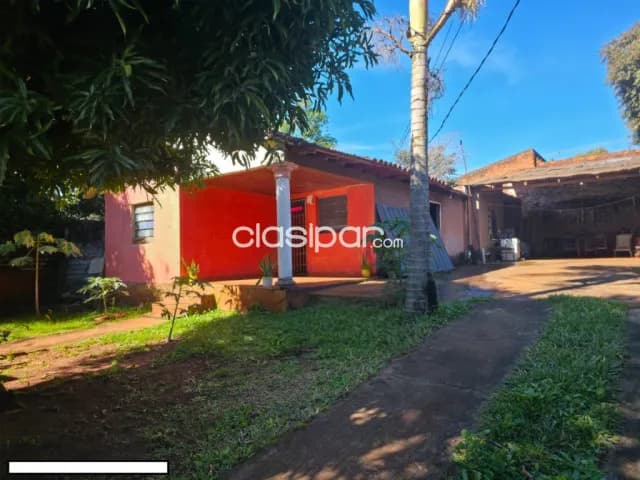 Casa en el barrio vivienda arroyo porã: 2 habitaciones y 1 baño, foto 2