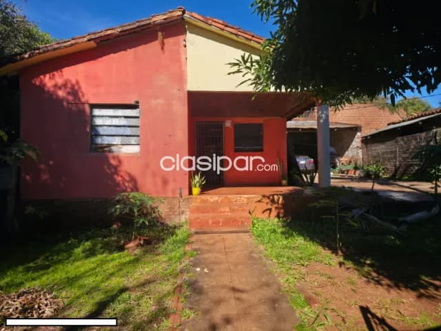 Casa en el barrio vivienda arroyo porã: 2 habitaciones y 1 baño, foto 3