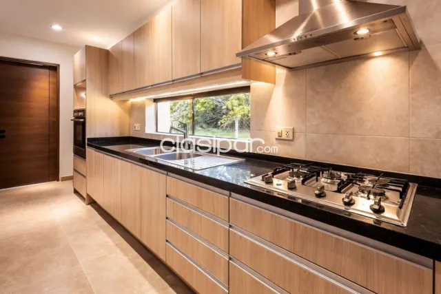 Casa 4 dorm 280m2 en Barrio Cerrado Montesol Luque - Piscina, foto 3