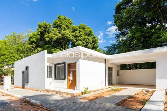 Casa Complejo Los Castanos 2 dorm creditos Che Roga Pora Luque, foto 4