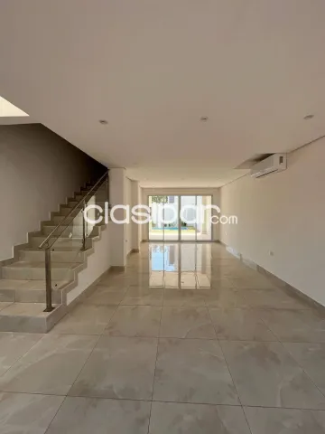 Duplex con piscina 3 dorm suite Jardin de Oro Luque, foto 2