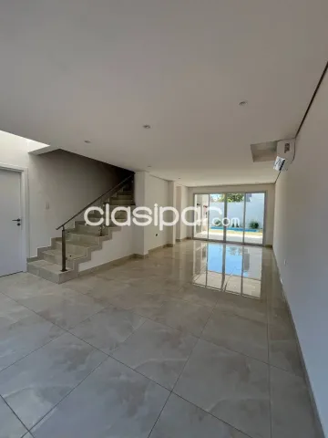 Duplex con piscina 3 dorm suite Jardin de Oro Luque, foto 3