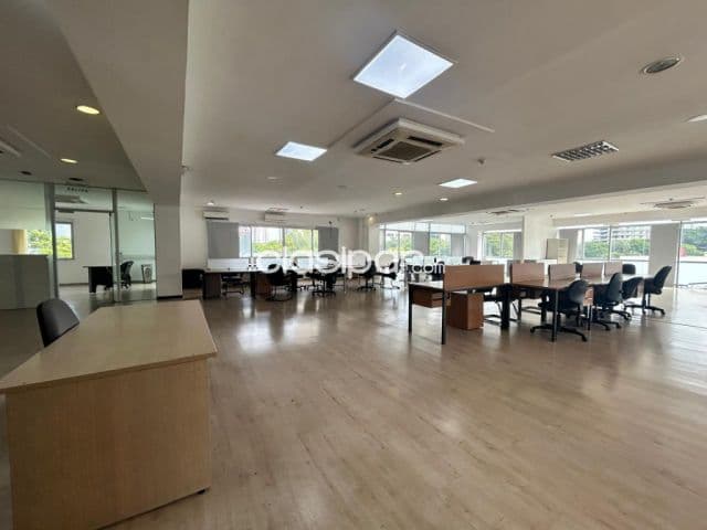 Edif. Aura, eje corporativo, del sol: Elegantes superficies corporativas p/ empresas