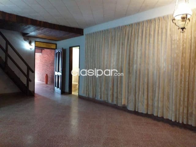 Casa 4 dormitorios 322m² en Barrio Sajonia Asuncion