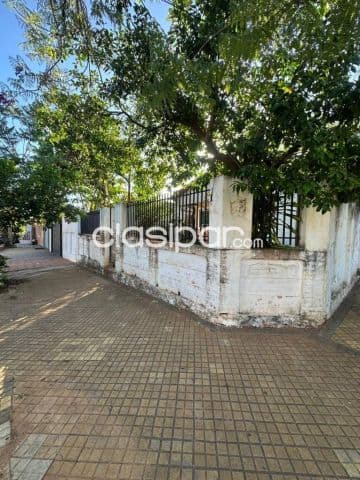 Casa 3 Dorm en Esquina + Depto Independiente 300m2 San Pablo Asuncion