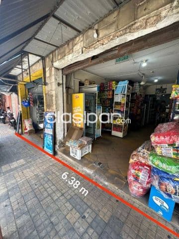 Local comercial 2 plantas 296m2 zona Mercado 4 San Roque Asuncion