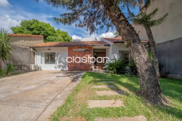 Casa amplia 3 dorm 2 suites quincho climatizado 220m2 en Vista Alegre Asuncion, foto 4