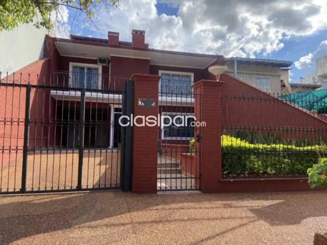 Casa 5 dorm 3 suites piscina quincho 290m2 en Barrio Nazareth Asuncion, foto 4