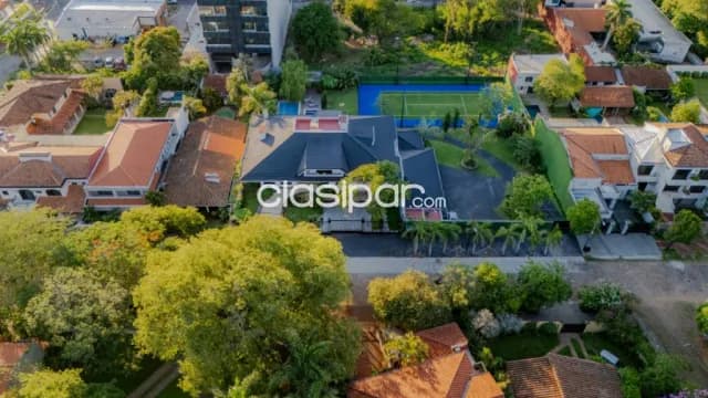 Residencia exclusiva 6 dorm 2 piscinas cancha tenis 1268m2 en Sto Domingo, foto 2