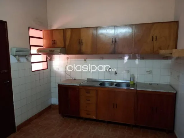 Terreno 500m2 con casa a refaccionar o demoler en Barrio Jara Asuncion, foto 4