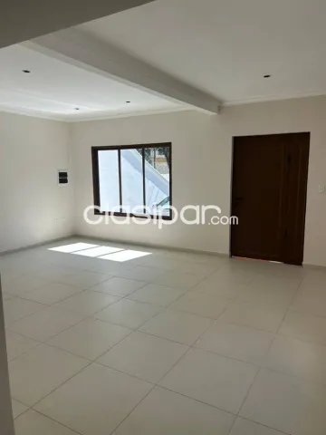 Casa 4 dorm suite piscina quincho refaccionada 221m2 en Barrio Jara Asuncion, foto 2