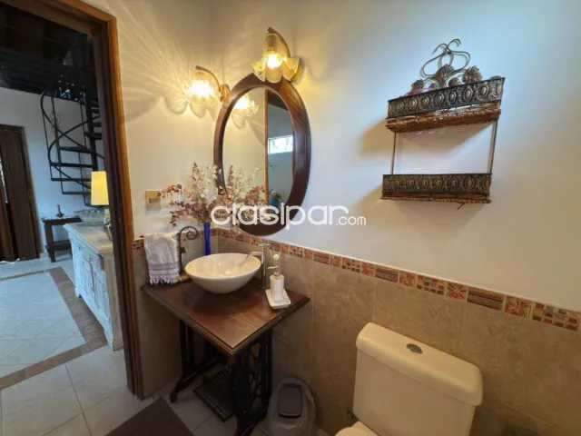 Casa 3 dorm suite piscina quincho 390m2 en Barrio Recoleta Asuncion, foto 5