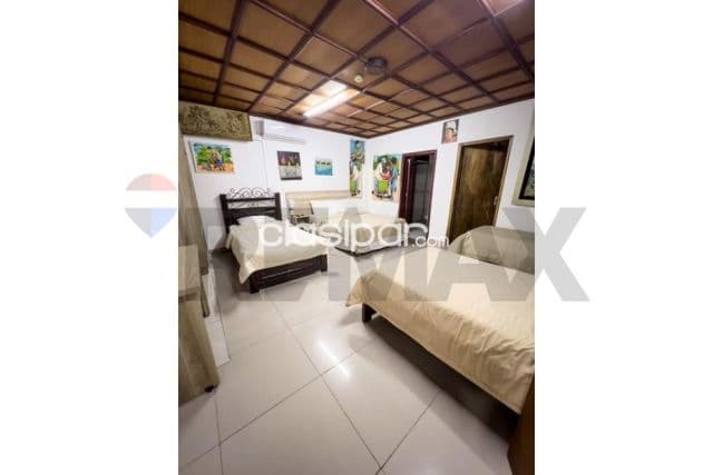 Propiedad comercial en Villa Morra