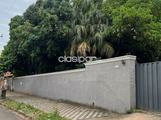 Terreno de 3000 m2 en barrio los laureles