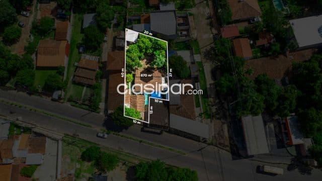 terreno con casa a demoler, Zona Curva Romero, Luque