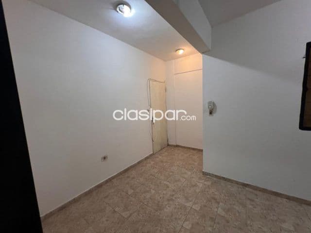 en Barrio Jara departamento economico de 2 Dormitorios, foto 1