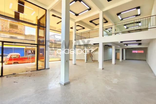 Propiedad comercial de 2 platas en esquina-fdo.de la mora s/11 de setiemre, foto 5