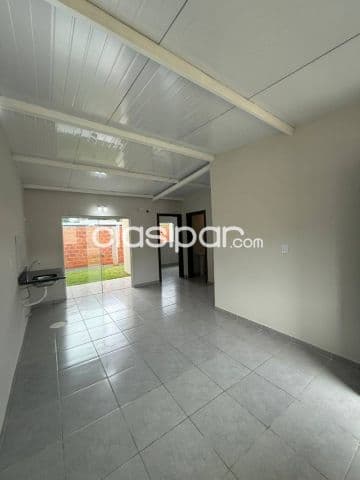 Casa a estrenar 2 dorm barrio cerrado Arasy 2 Luque
