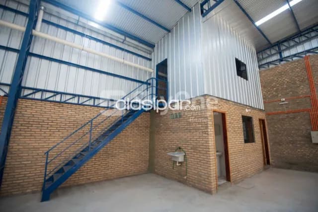 DEPÓSITO / TINGLADO / GALPÓN – 585 m² San Lorenzo – Zona Palacio de Justicia, foto 5