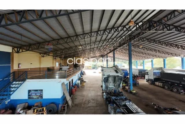 En venta galpon por Minga Guazú, foto 3