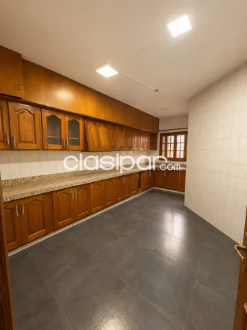 Amplia casa c/piscina s/austria a 200 mtrs san martin-ycua sati c/edif.sub suelo, foto 5