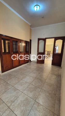 amplia casa para oficina o vivienda en el Centro de Asunción