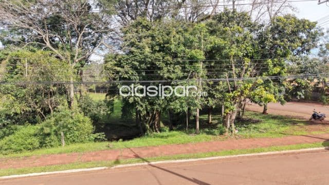 Terreno en Esquina de 1.187 m² en Hohenau | Gs. 720.000.000, foto 1