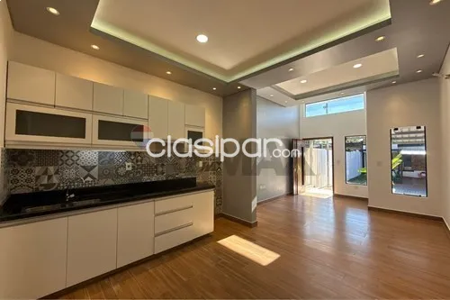 Chalet en Venta en Central Limpio, foto 5