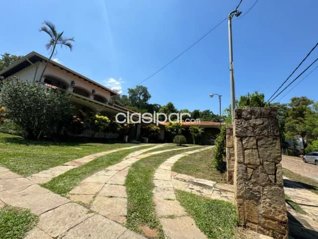 Casa de Lujo en San Bernardino | 3.250 m² de Terreno | USD 550.000, foto 3