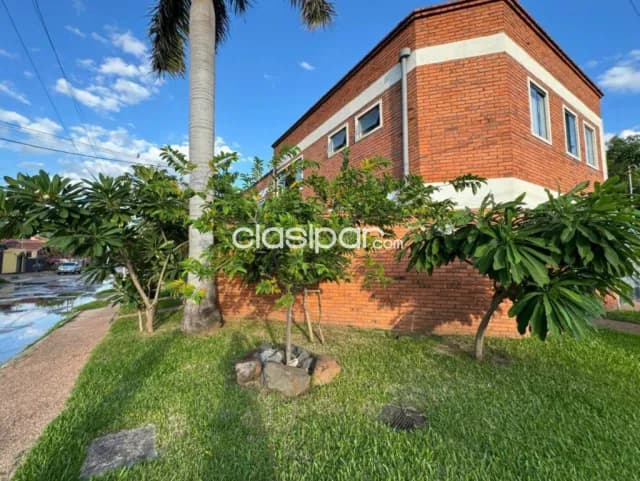 Dúplex en Esquina en Ycuá Satí | 3 Suites | USD 230.000, foto 2