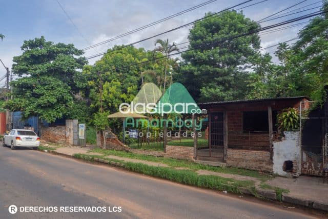 Terreno de 1.320 m² en Itá Enramada sobre avda. Cacique Lambaré