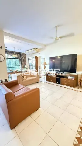 Amplia e imponente residencia en barrio Las Mercedes, foto 5