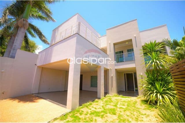 Imponente residencia 4 dormitorios en suite, foto 1