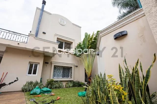 Amplia residencia en lambare, foto 4