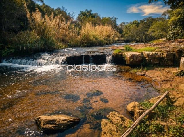 Importante extensión de terreno en eusebio ayala sobre arroyo piribebuy!!!, foto 1