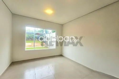 Duplex en Venta en Central Luque, foto 4