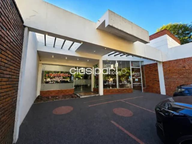 En Alquiler Local Comercial sobre Av. Dr. Guido Boggiani - Mariscal Estigarribia, foto 2