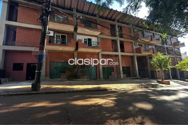 Edificio comercial en venta en el barrio catedral, foto 3
