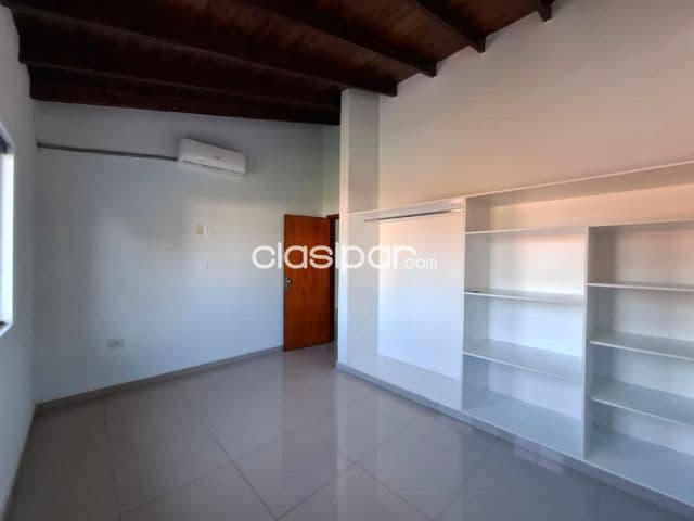 Duplex a estrenar en esquina