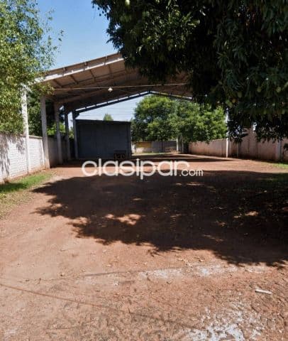 terreno con tinglados en Ciudad del Este