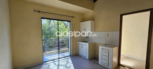 Hermoso departamento en el centro de Luque, foto 3