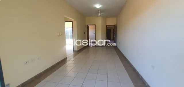 Hermoso departamento en el centro de Luque, foto 4
