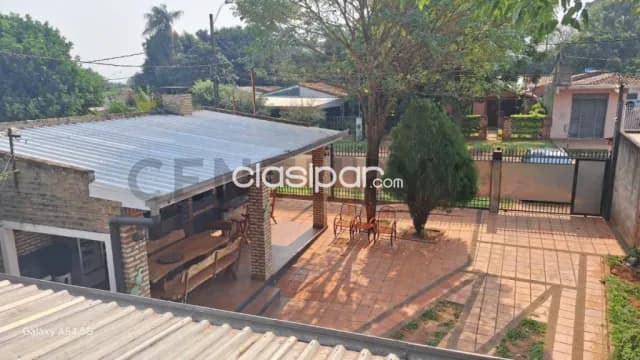 Exclusiva Casa de Dos Plantas en San Lorenzo: Confort a Pasos del Palacio de Justicia, foto 3