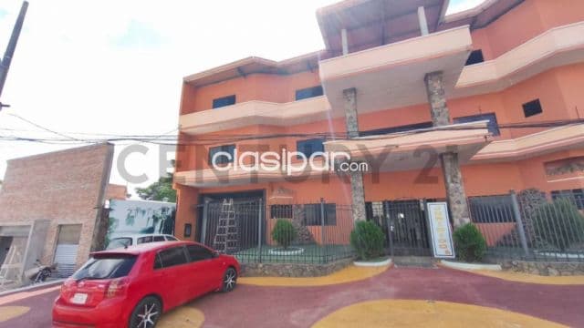 Exclusivo Edificio Administrativo y Tinglado en San Lorenzo: Inversión Estratégica