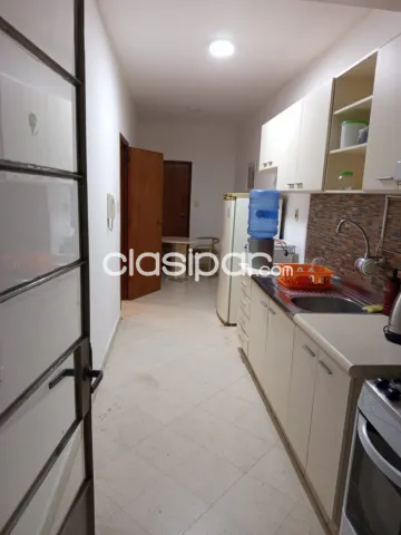 Céntrico, amplio y confortable departamento amoblado de 2 dormitorios. Sin cochera, foto 4